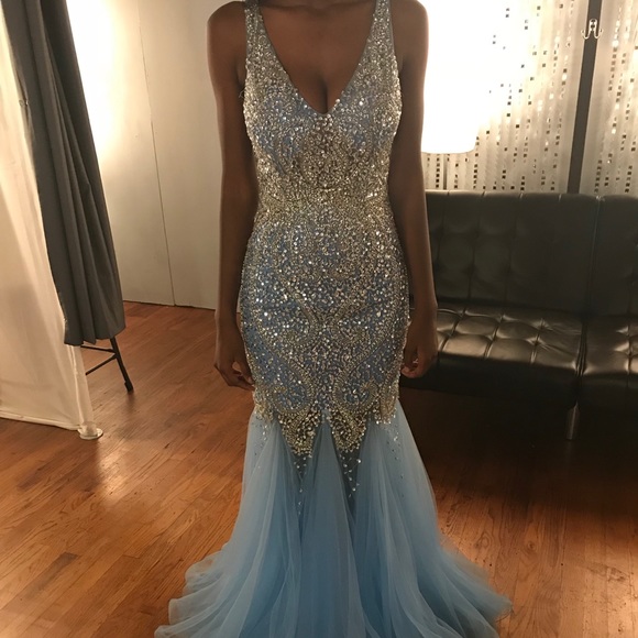 Dresses & Skirts - Prom dress
